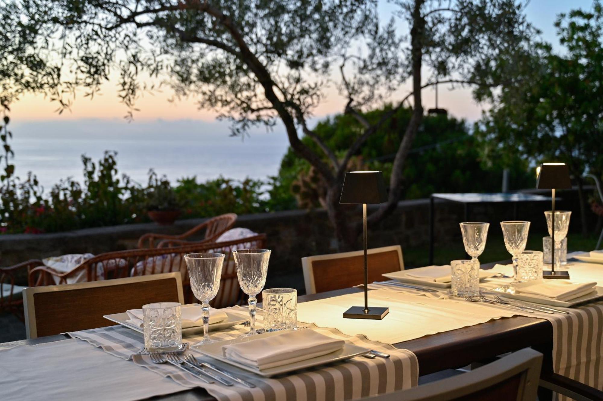 Albeca Boutique Hotel - Relais De Charme Sul Mare Castellabate Exteriér fotografie